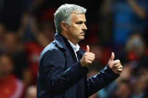 雷竞技电竞 -关于清晨费耶诺德调整名单以备欧联；止住颓势环节打磨；压力陡增；更衣室氛围转暖的信息